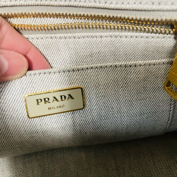 Authentic Prada Cannapa Tote in Denim. - Picture 14 of 15